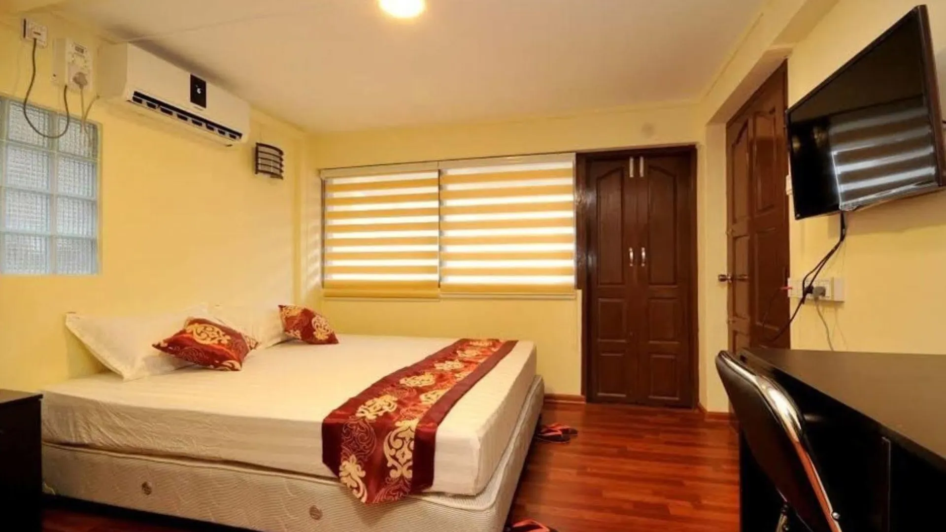 Bed & Breakfast York Residence Yangon